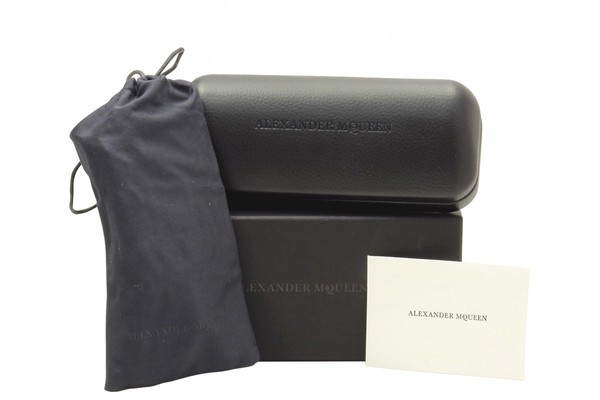 ALEXANDER MCQUEEN 長方形フレムメカネ AM0306O 001 Alexander McQueen Eyeglasses Frame Women's AM0306O 001 Black