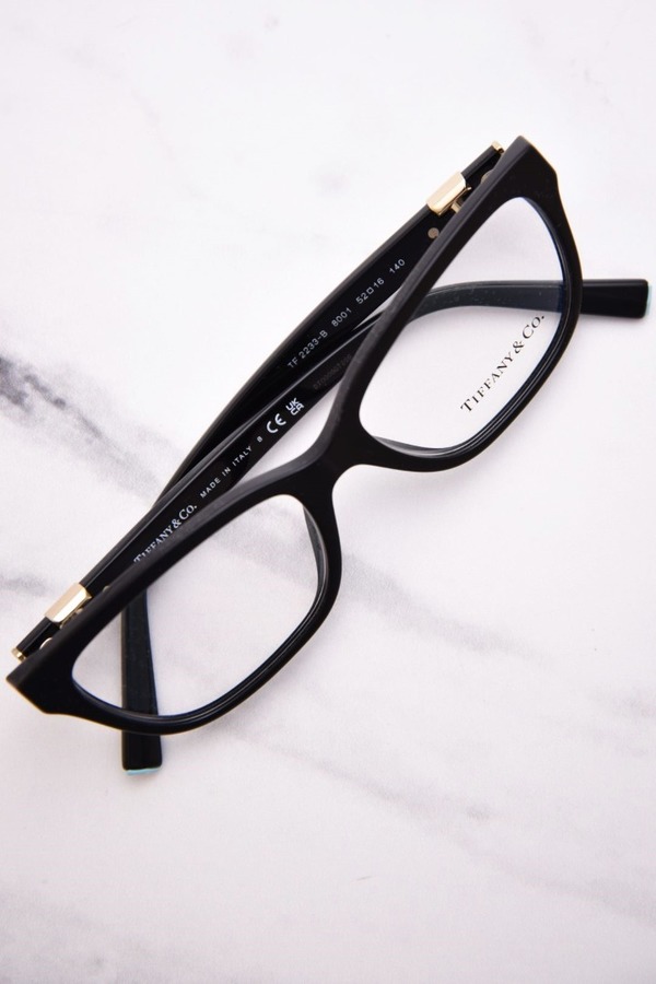 【国内発送・関税込】Tiffany TF2233B ブラック メガネフレーム Tiffany TF2233B Eyeglasses | LensCrafters