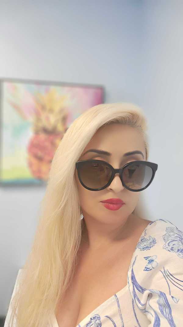 最終値下げ！FENDI フェンディ サングラス FF0268 Fendi FF0268FS 807FQ Black Women's Cat Eye Sunglasses 57mm