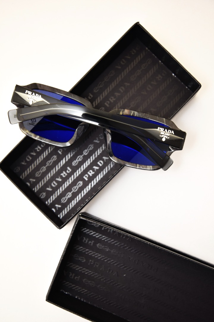 PRADA ソフトロコフレトハテットスモルトトハック 【関税込】 Prada Linea Rossa PS 06YS XL (56 - 17) with Blue lenses and