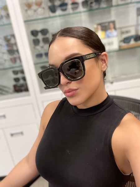 Gucci GG1136SA 001 Sunglasses Women's Black/Grey Square Gucci GG1136SA 001 Sunglasses Women's Black/Grey Square
